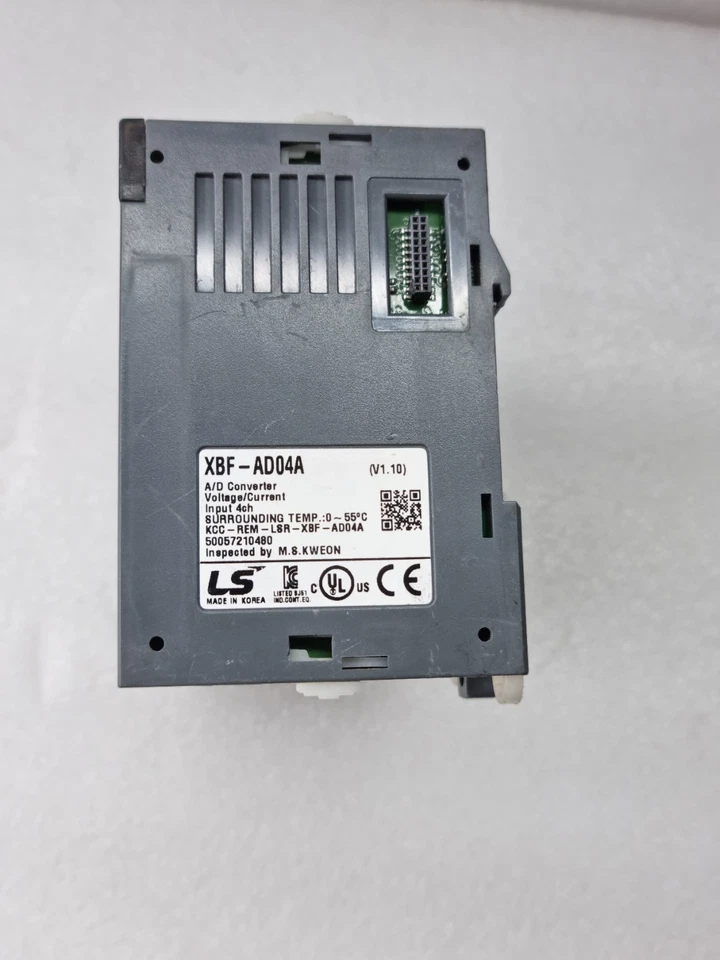 LS XGB XEC-DR32H/D1 CPU WITH XBF-AD04A A/D CONVERTER (USED)